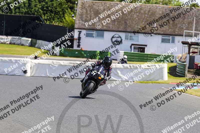 enduro digital images;event digital images;eventdigitalimages;mallory park;mallory park photographs;mallory park trackday;mallory park trackday photographs;no limits trackdays;peter wileman photography;racing digital images;trackday digital images;trackday photos